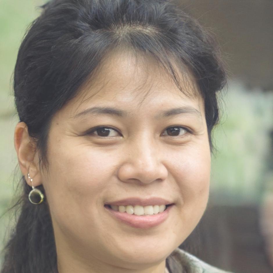 Ritratto della docente Elena Tessaro, esperta in post-produzione naturalistica